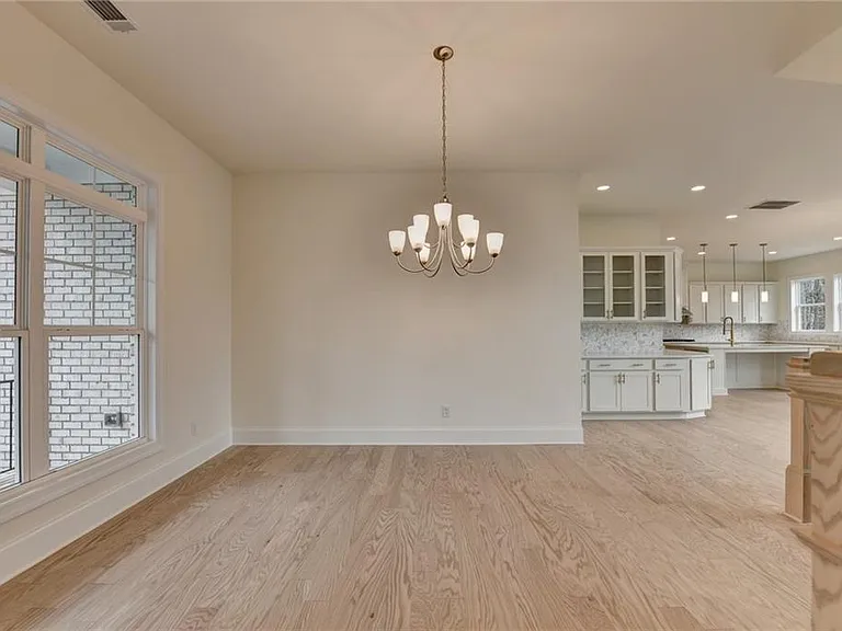 2471 Stewart Rd — Photo 14