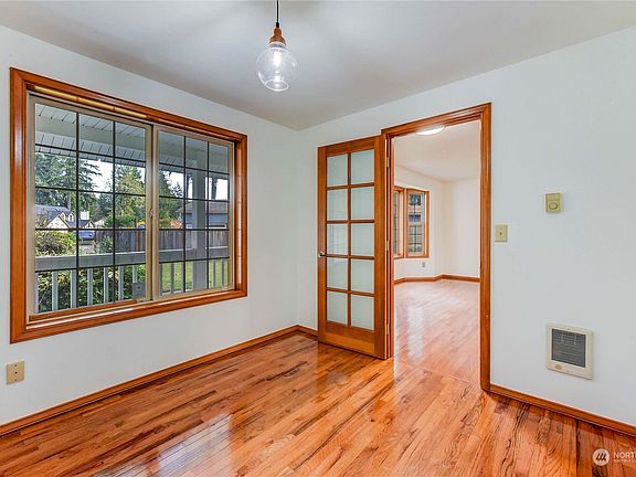 5th image of 5608 206th Street Ct E