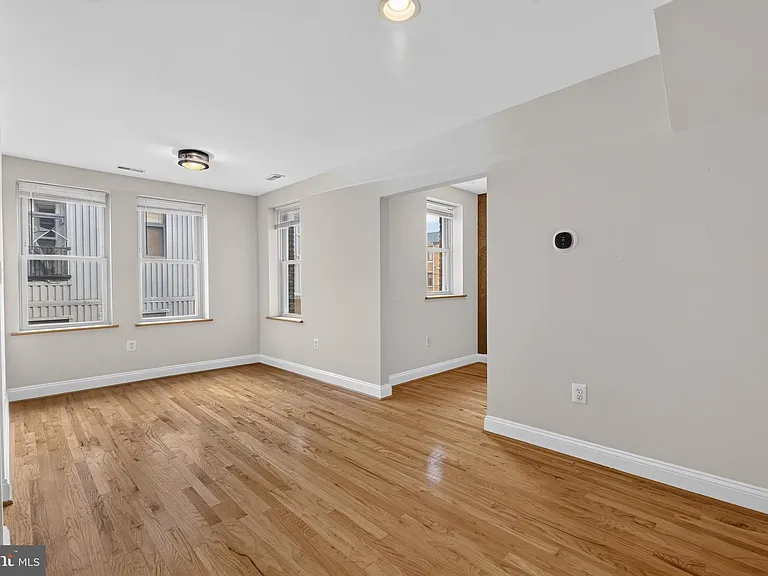 1427 Chapin St NW #204 — Photo 6