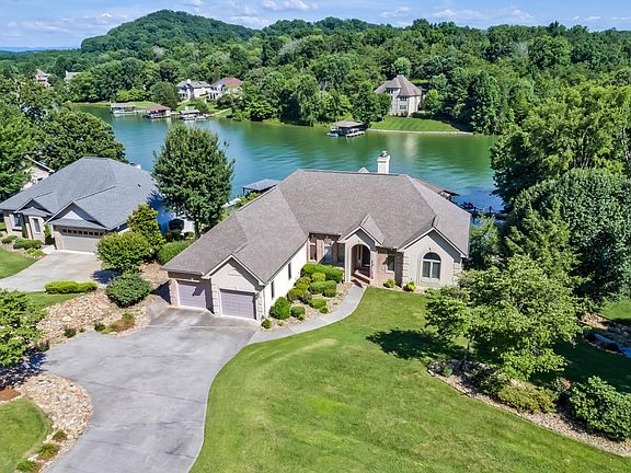 2nd image of 110 Oostagala Dr