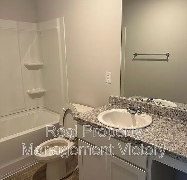 134 Marina Dr — Photo 12