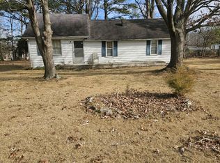 903 Vinson Rd, Lafayette, TN 37083