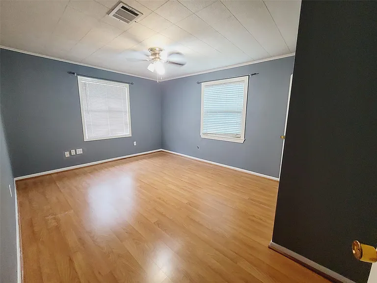 7535 Thurow St — Photo 8