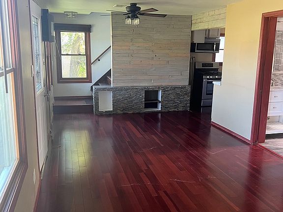 4th image of 11840 S Hamlin Ave