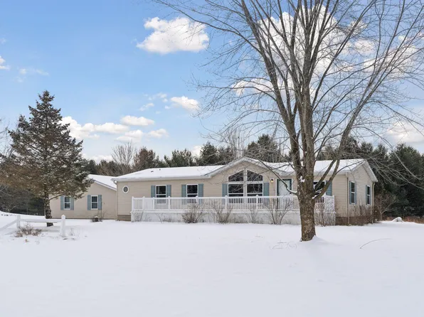 1008 135th Ave, Amery, WI 54001