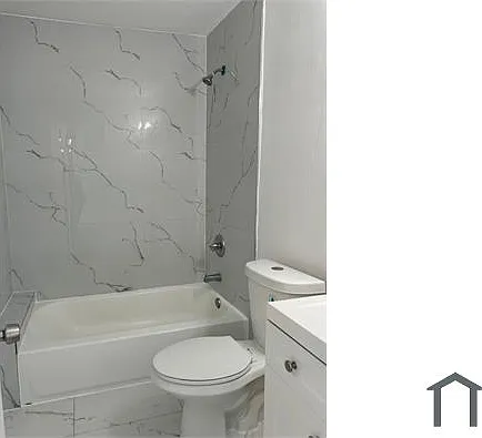 1842 Madison St #2 — Photo 22
