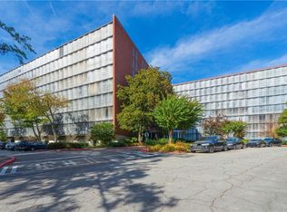 3060 Pharr Court North NW #NW-223-223, Atlanta, GA 30305