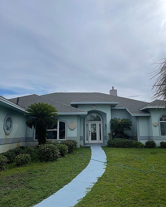 1st image of 162 Shoreline Dr