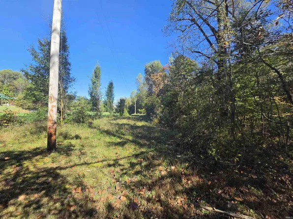 12073 E Lucky Point Rd, Wheatland, IN 47597