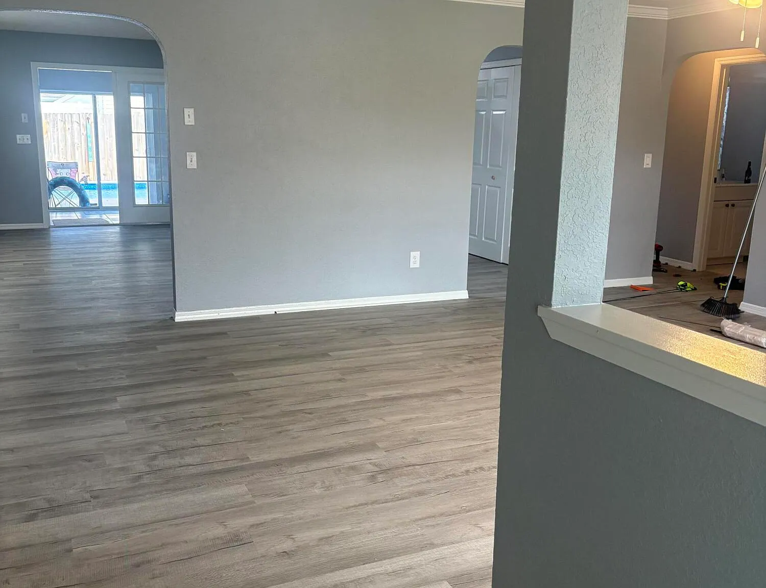 3 bed, 2.0 bath, 1540 sqft, $3,900 — Photo 3