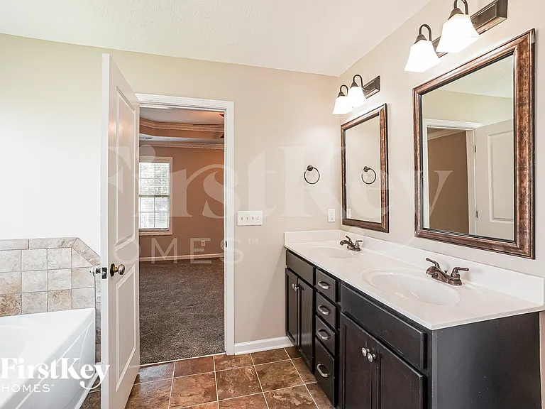 1302 Marcy Ct — Photo 11