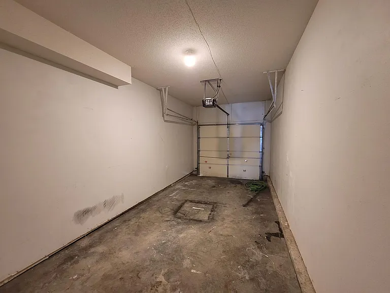 8648 NE 97th St — Photo 33