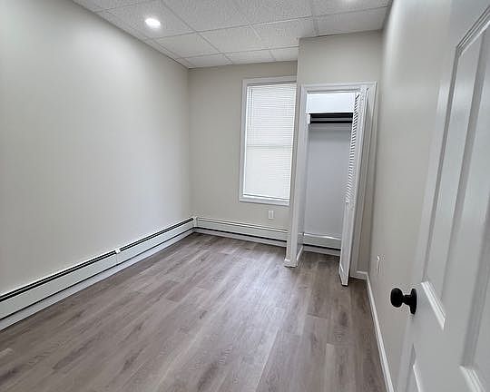 4th image of 158 8th St