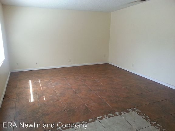 4th image of 1631 Evelyn St