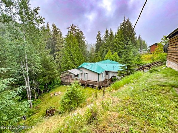 207 Charlie Brown St, Thorne Bay, AK 99919