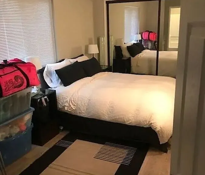 535 E Venice Way — Photo 7