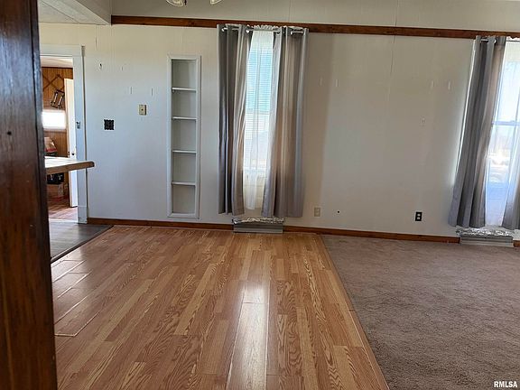 5th image of 1116 McGlaughlin Rd