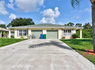 472 Del Monte Rd APT B, Sebastian, FL 32958