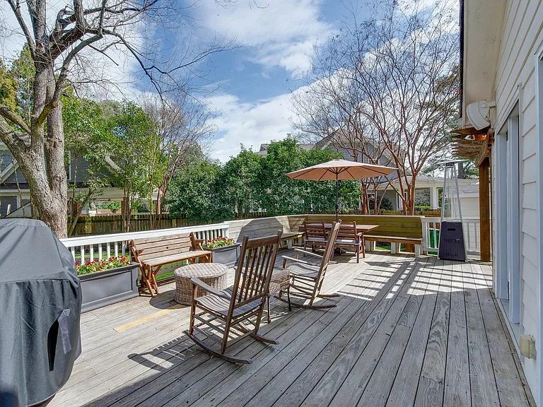 3221 Sunset Dr — Photo 45