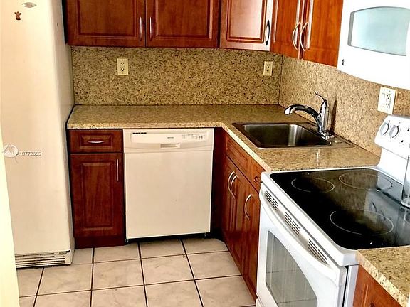 2nd image of 9460 Fontainebleau Blvd APT 134