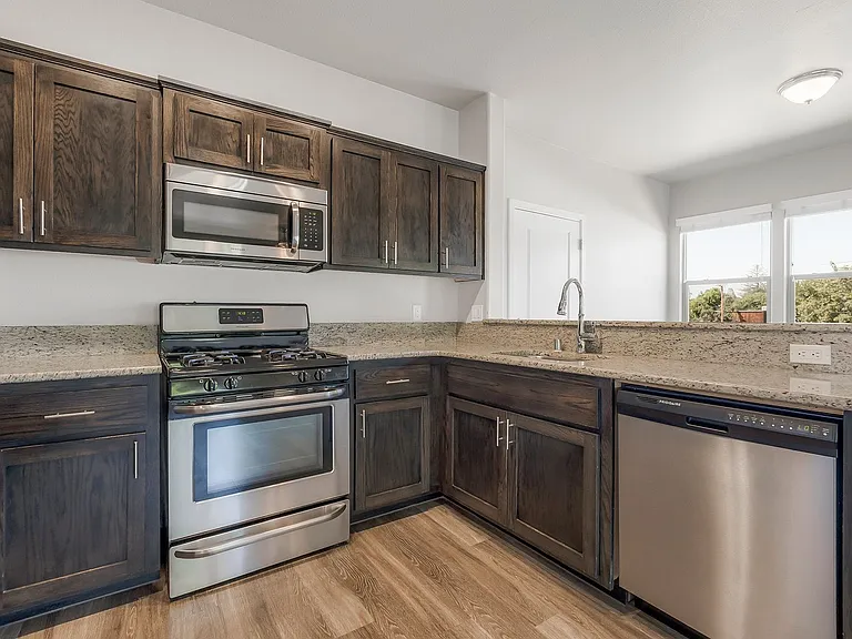 Located In South Chico! Uptown Place Apartments — Photo 8