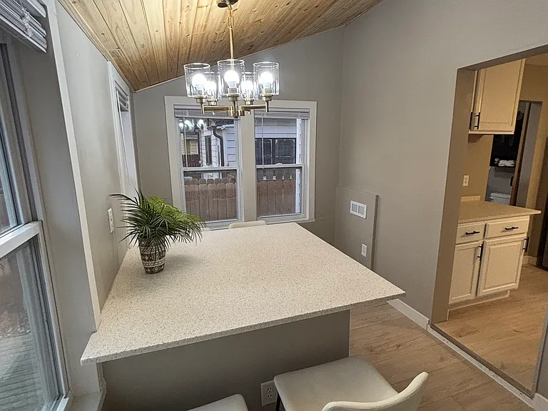 2023 7th Ave — Photo 36