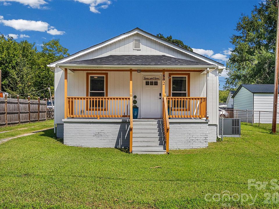 1st image of 802 Grace Ave