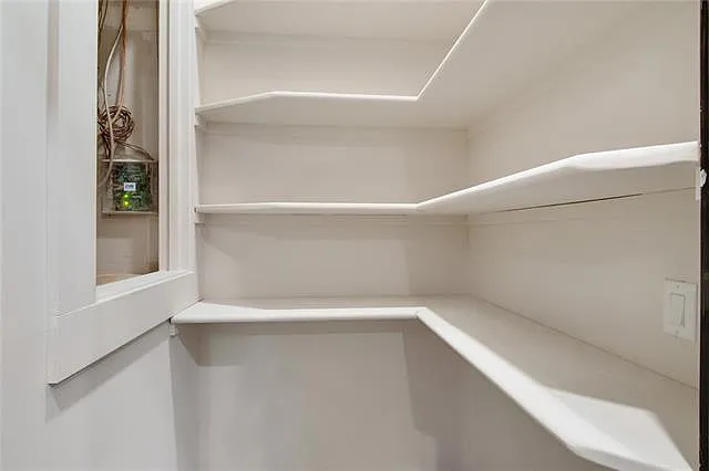 419 Carondelet St #PHB — Photo 10