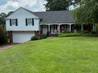 645 Patrick Pl, Sandy Springs, GA 30328