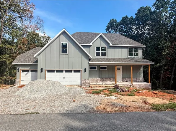 43 Kincardine Dr, Bella Vista, AR 72715