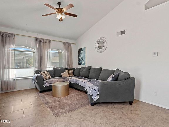4th image of 13542 Harbottle St