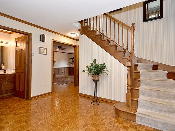 2nd image of 2316 Barberry Ct