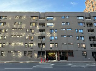 85 8th Ave #5K, New York, NY 10011