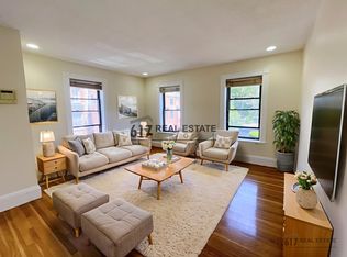 12 Dean Rd APT 3A, Brookline, MA 02445