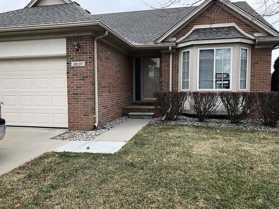 1st image of 28137 Cotton Creek Cir