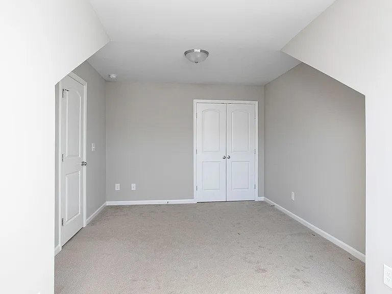 129 Churment Ct — Photo 8