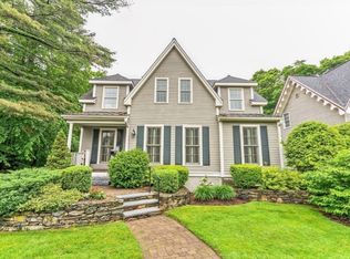 217 Garden St #217, Needham, MA 02492