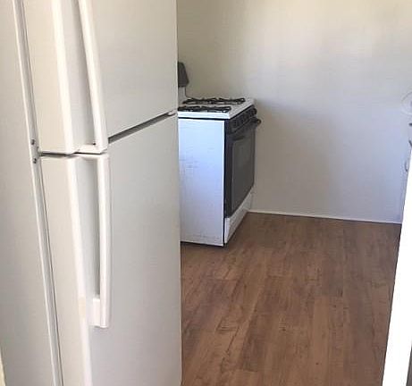 4th image of 221 Natoma Ave APT 3