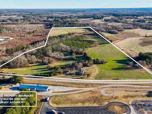 1287 W Danville St, South Hill, VA 23970