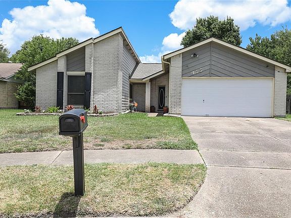 3rd image of 455 Village Creek Dr