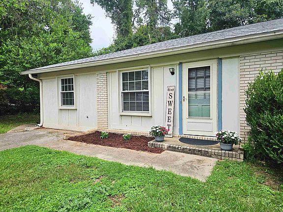 2nd image of 3010 Morningside Dr