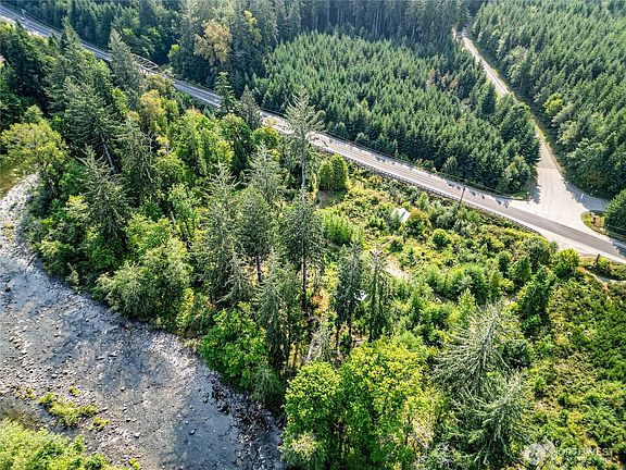 5th image of 203503 Hwy 101