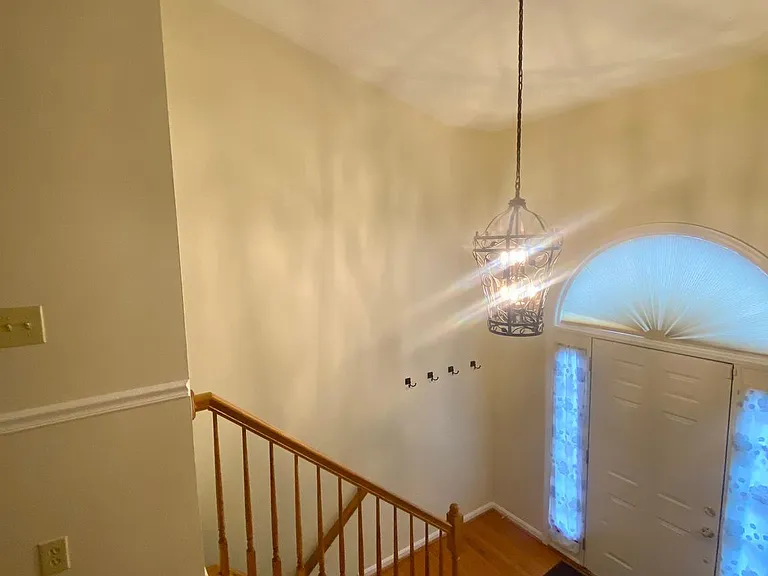 9504 S Royal Crest Ct — Photo 10