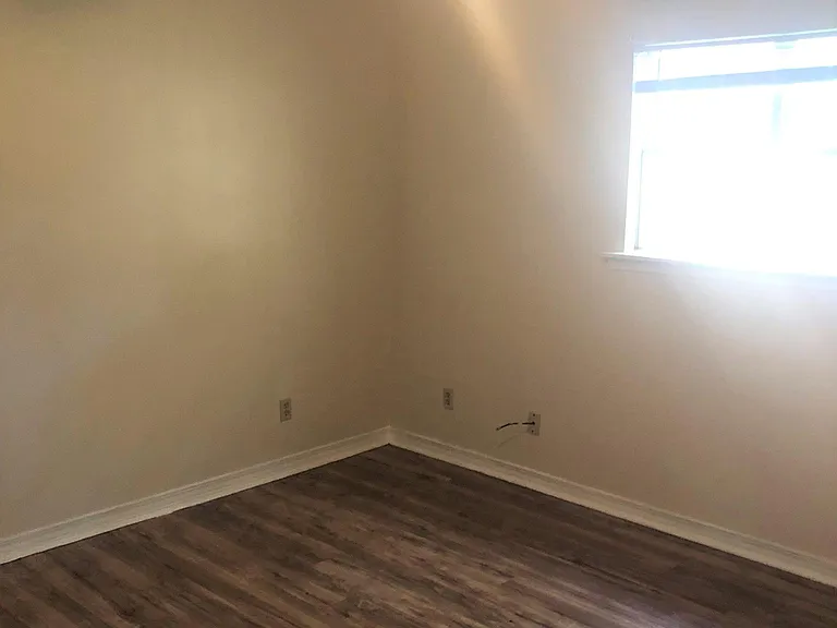 213 McCaughan Ave #A — Photo 4