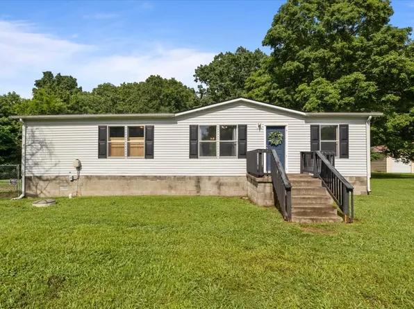 1316 Old Charlotte Pike, Dickson, TN 37055