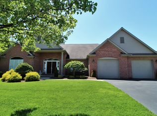 31 Winding Creek Pl, Sylvania, OH 43560