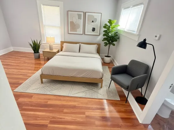 1325 W 1st St, Anderson, IN 46016