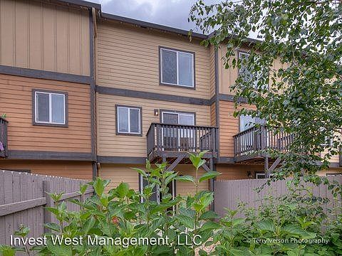 3rd image of 6019 NE 34th St