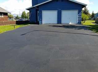 3309 Starlite Cir, Anchorage, AK 99517