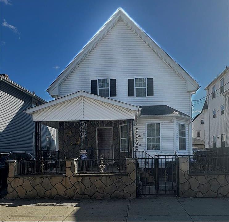 1st image of 374 New York Ave